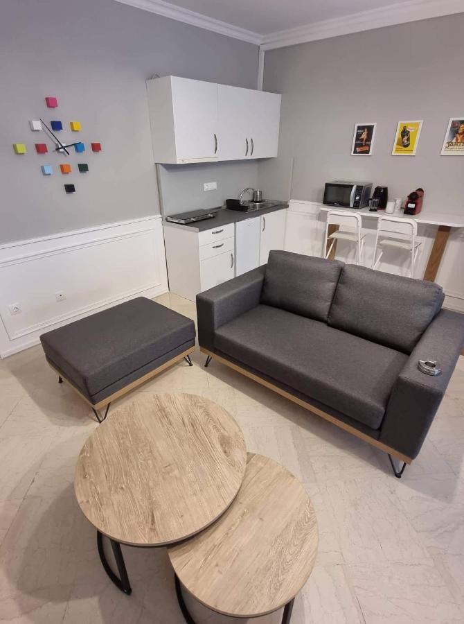 Center Point Thessaloniki Apartment Ngoại thất bức ảnh